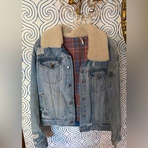 Free people denim jacket size xs